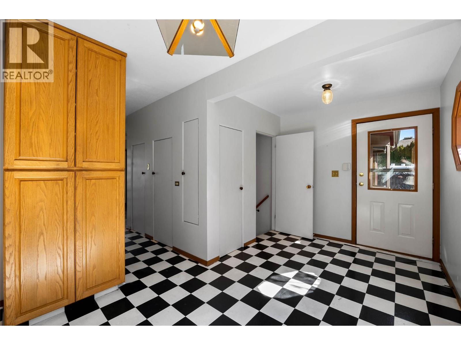 211 Connaught Road, Kamloops, British Columbia  V2C 1G5 - Photo 16 - 10382635