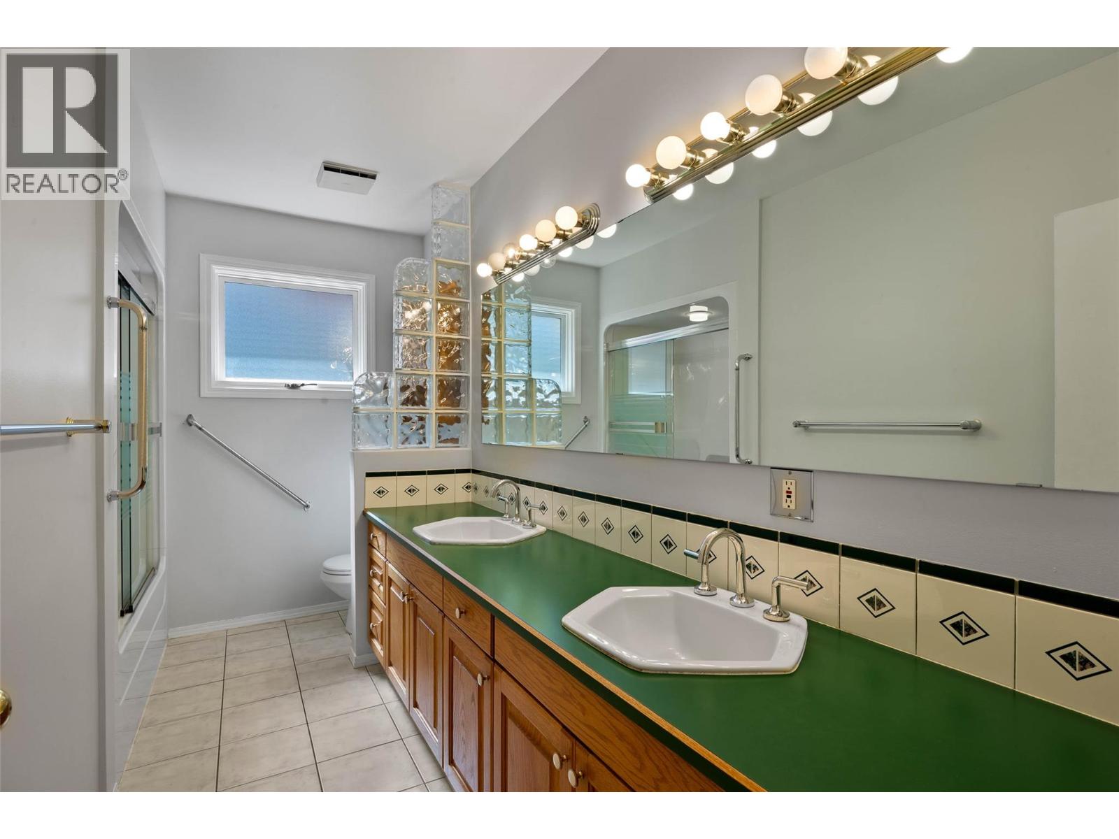 211 Connaught Road, Kamloops, British Columbia  V2C 1G5 - Photo 19 - 10382635