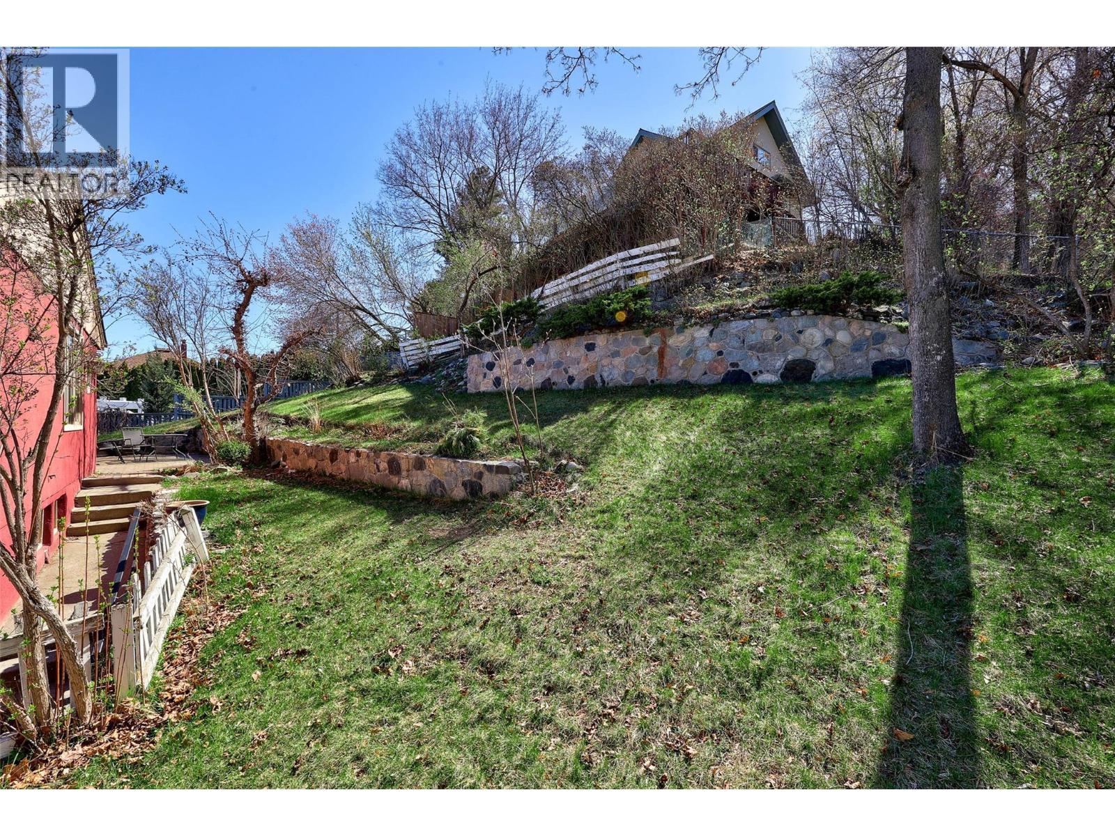 211 Connaught Road, Kamloops, British Columbia  V2C 1G5 - Photo 38 - 10382635