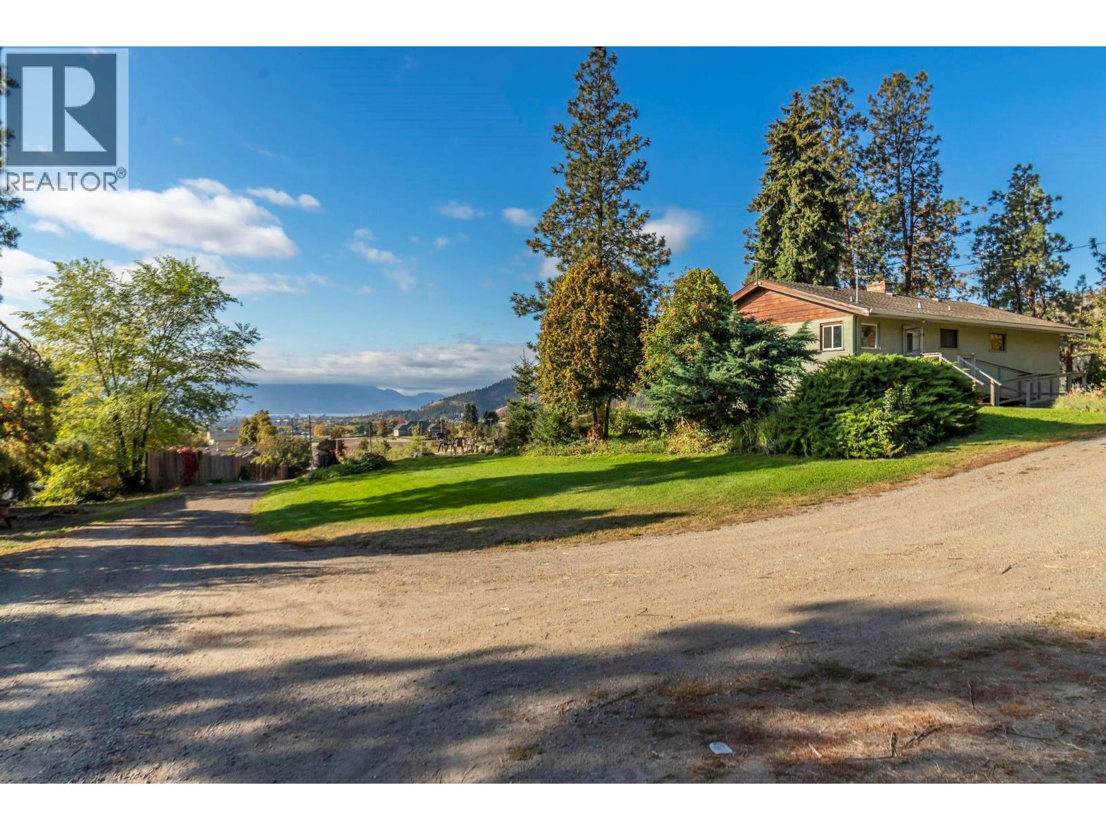 590 Brenda Road, Kelowna, British Columbia  V1V 2C8 - Photo 4 - 10382814