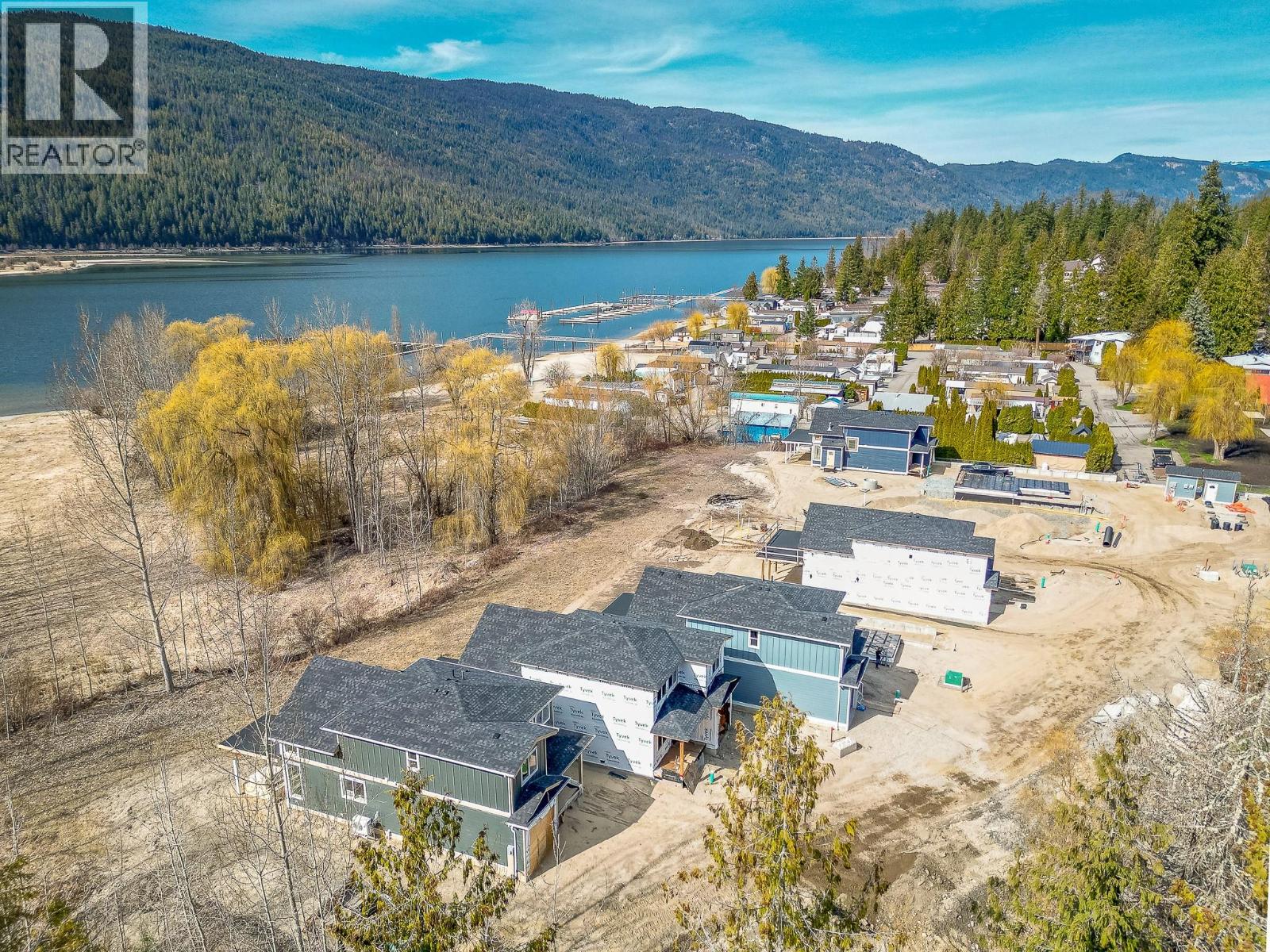 8200 97a Highway Unit# 4, Mara, British Columbia  V0E 2K0 - Photo 42 - 10382771