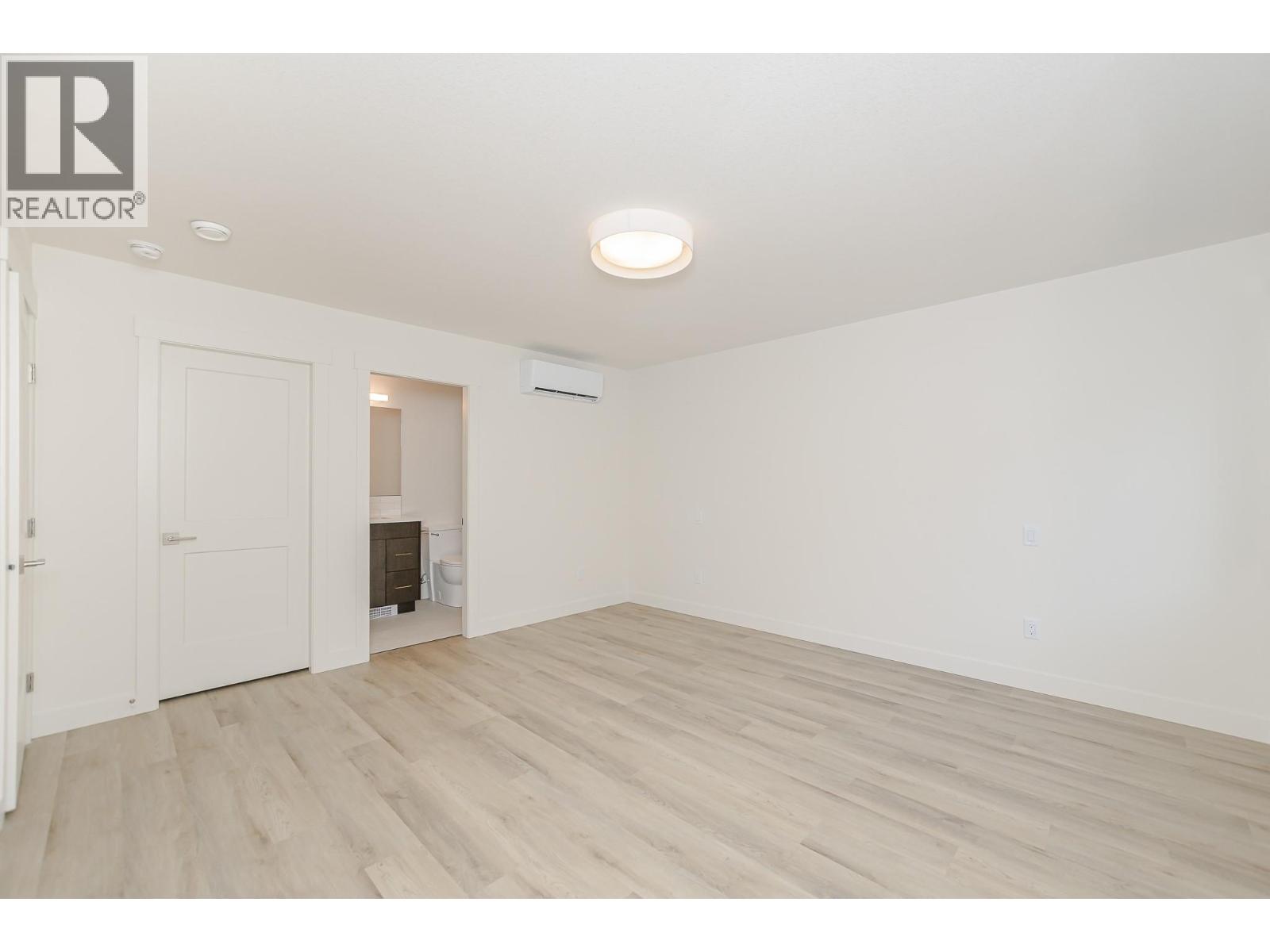 8200 97a Highway Unit# 9, Mara, British Columbia  V0E 2K0 - Photo 21 - 10382755