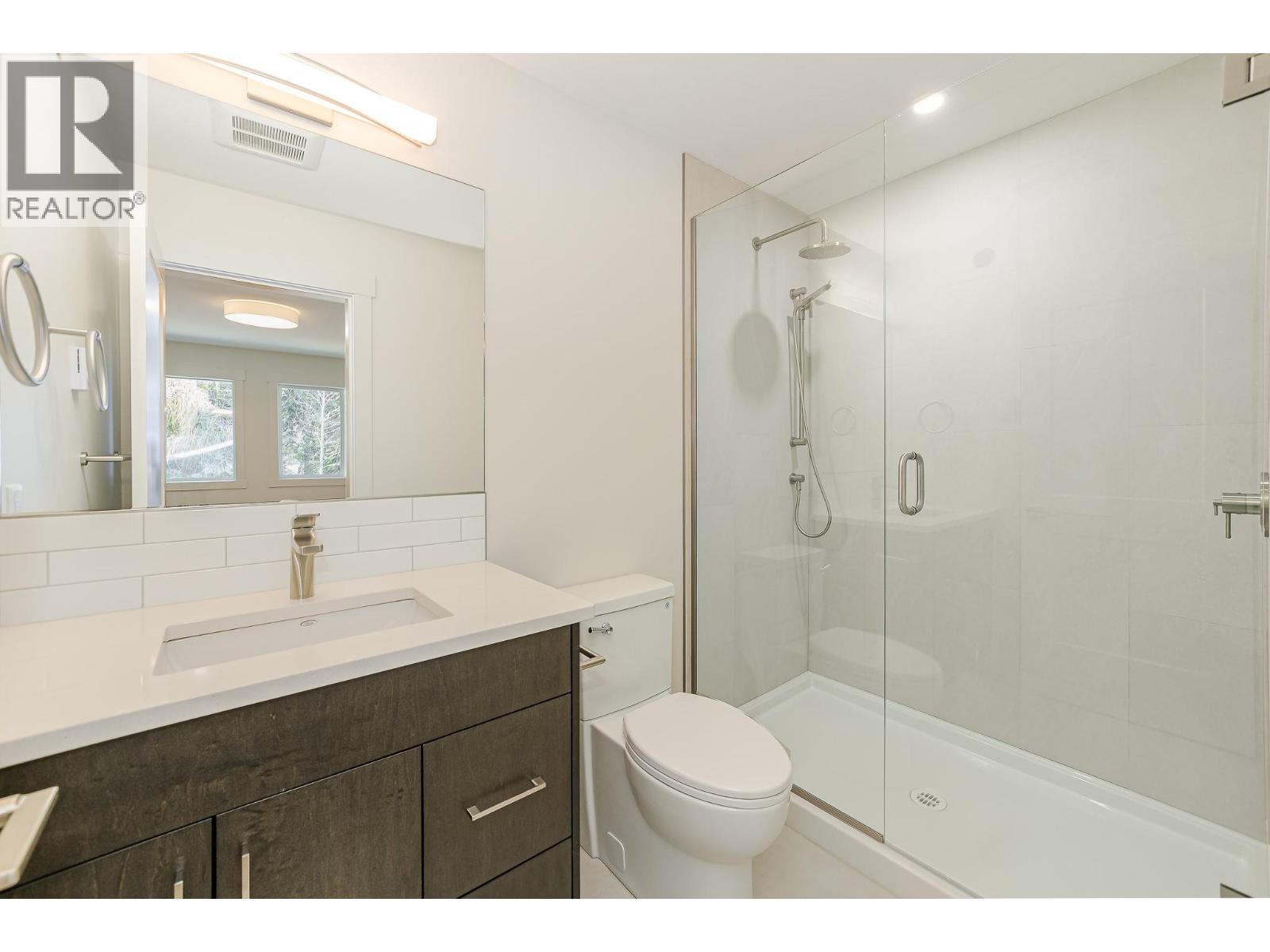 8200 97a Highway Unit# 9, Mara, British Columbia  V0E 2K0 - Photo 22 - 10382755