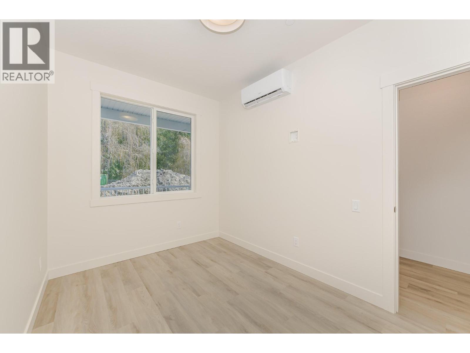 8200 97a Highway Unit# 9, Mara, British Columbia  V0E 2K0 - Photo 28 - 10382755