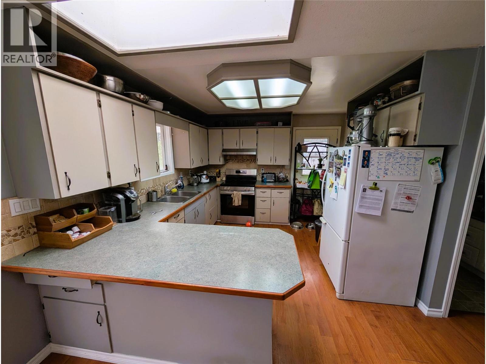 2694 Mckenzie Road, Sorrento, British Columbia  V0E 2W0 - Photo 20 - 10382631