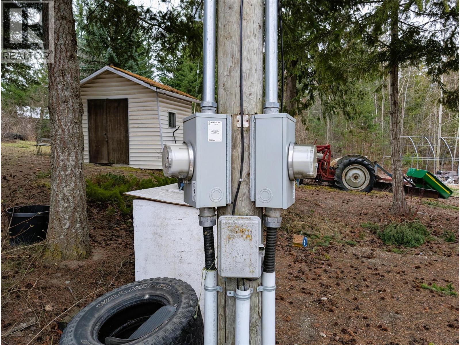2694 Mckenzie Road, Sorrento, British Columbia  V0E 2W0 - Photo 35 - 10382631