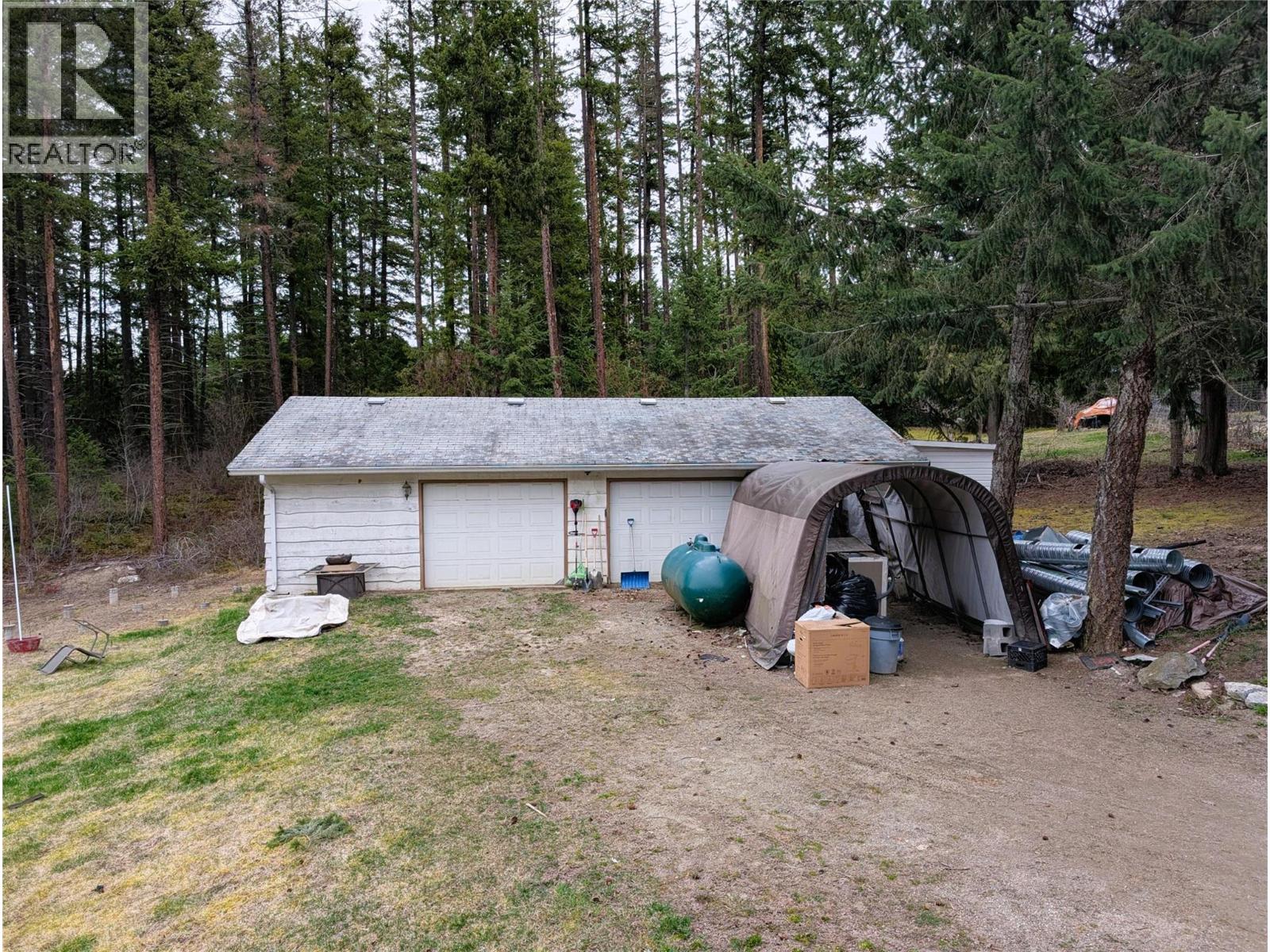 2694 Mckenzie Road, Sorrento, British Columbia  V0E 2W0 - Photo 38 - 10382631