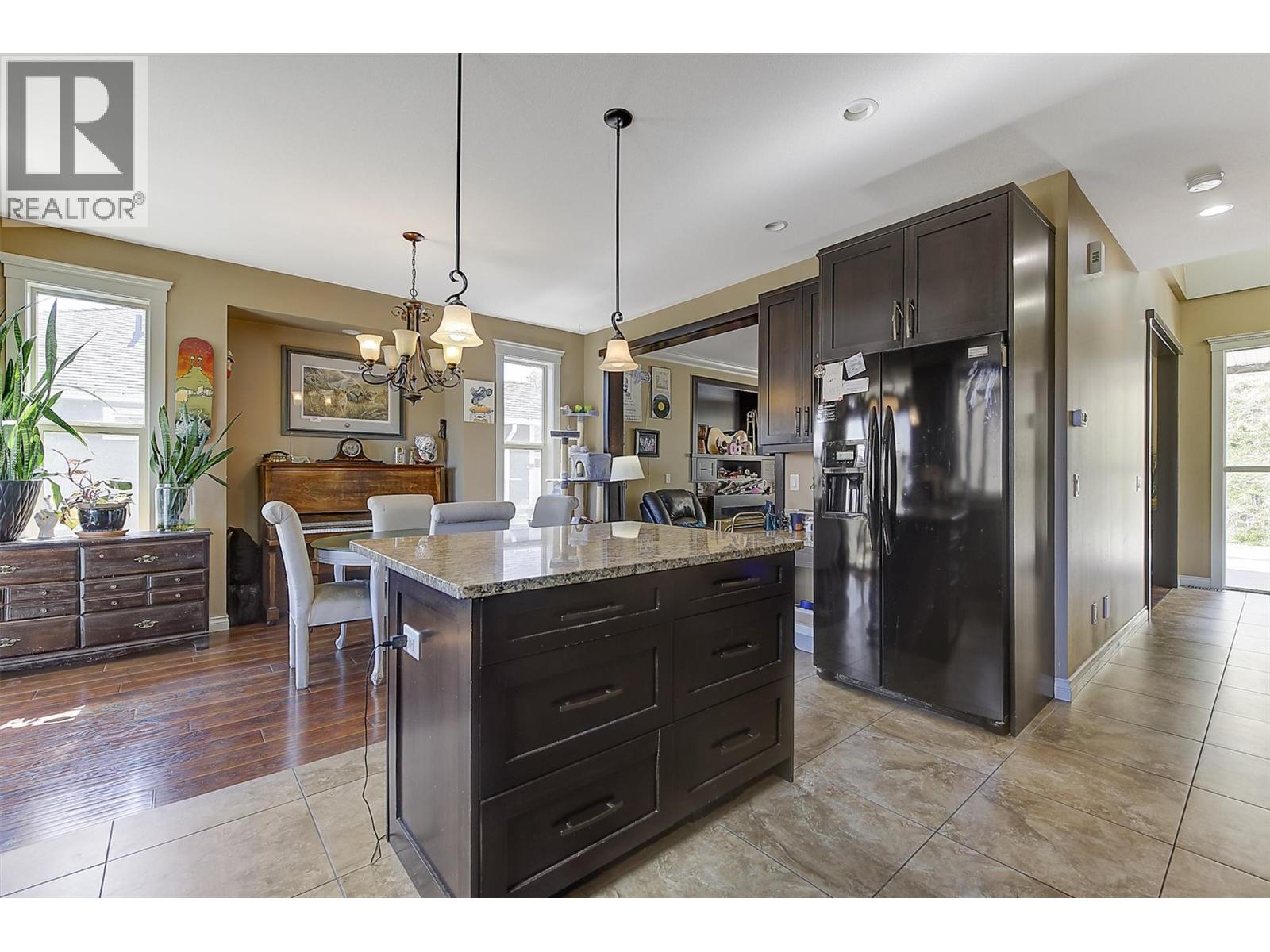 2957 Ensign Lane, West Kelowna, British Columbia  V4T 2Z4 - Photo 15 - 10382521