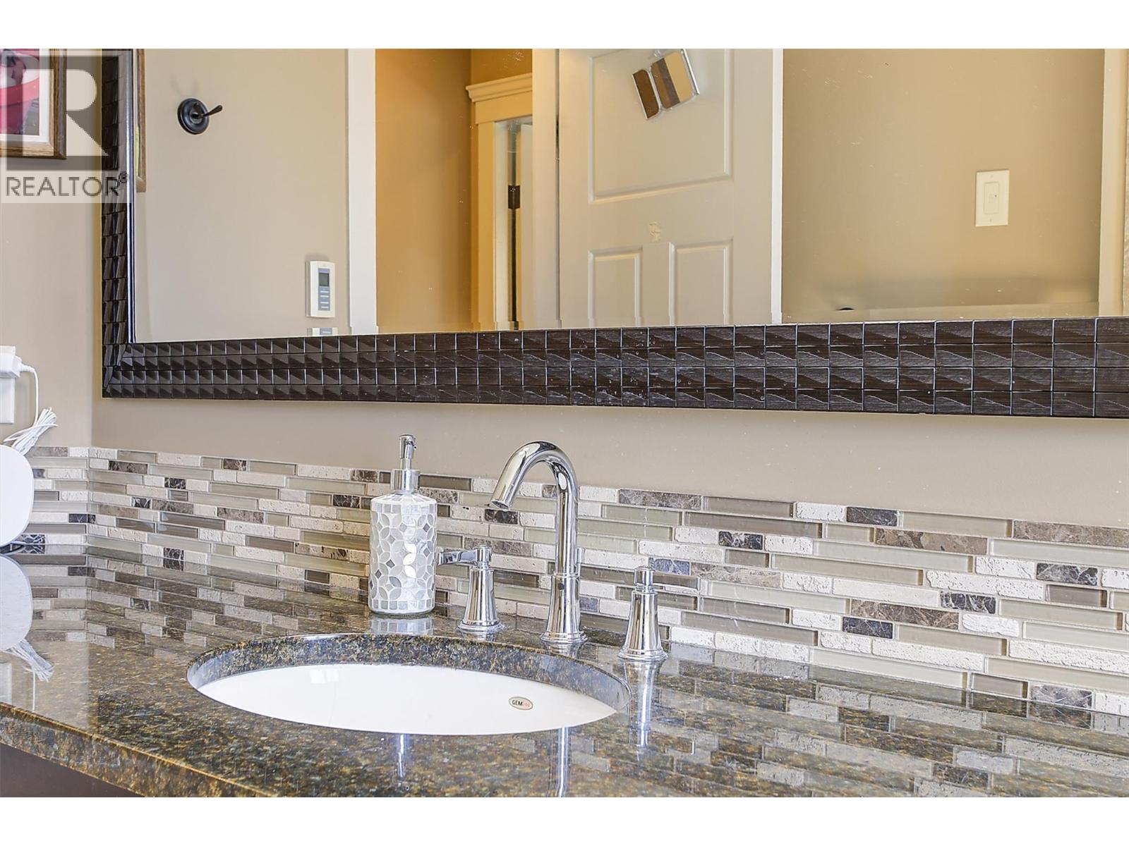 2957 Ensign Lane, West Kelowna, British Columbia  V4T 2Z4 - Photo 24 - 10382521