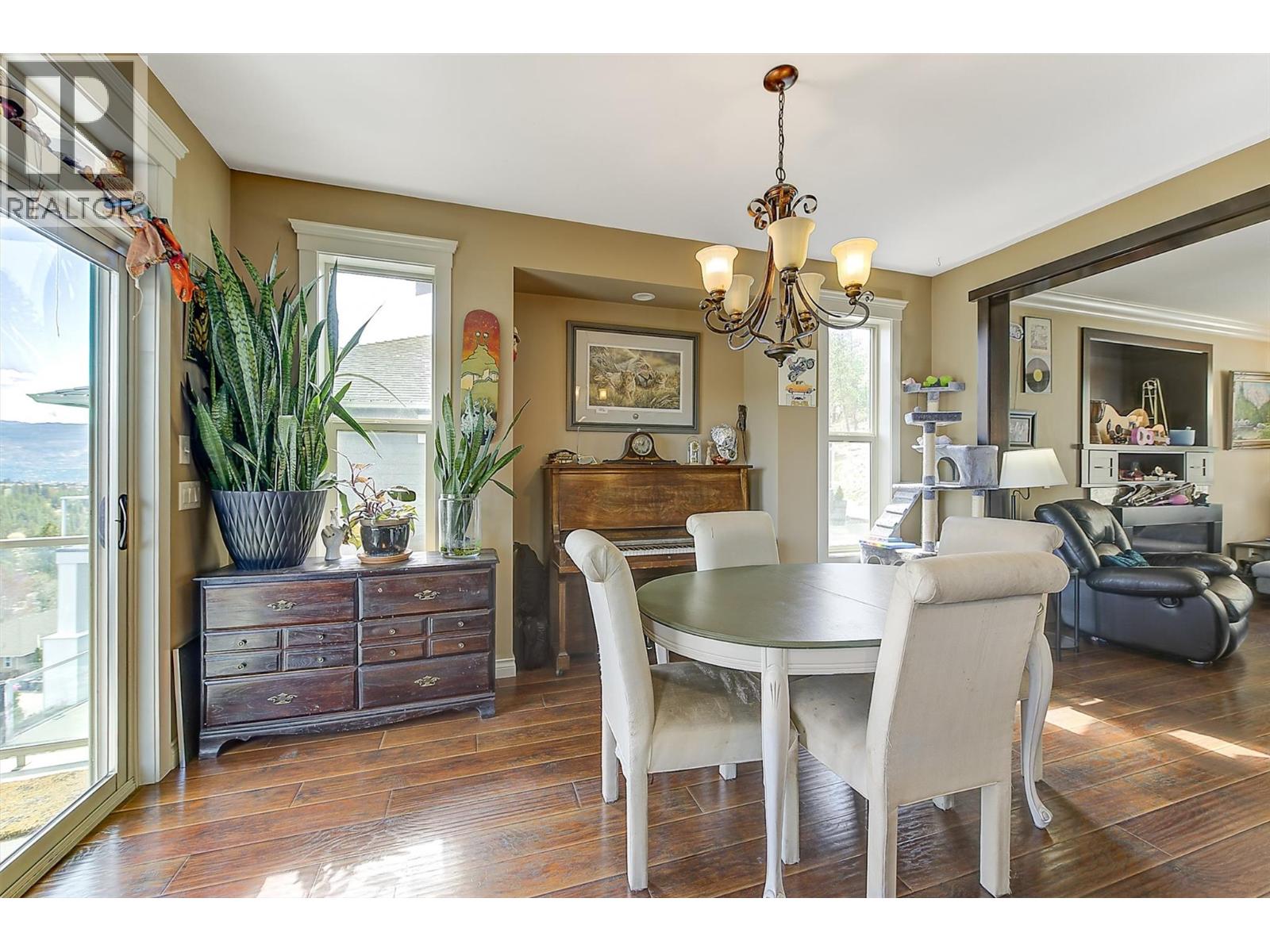 2957 Ensign Lane, West Kelowna, British Columbia  V4T 2Z4 - Photo 5 - 10382521