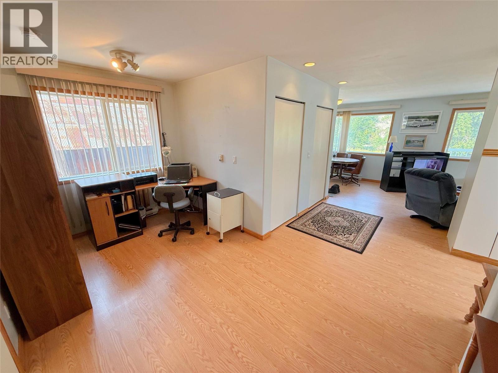 1827 Front Street, Coalmont-Tulameen, British Columbia  V0X 1W0 - Photo 17 - 10382826