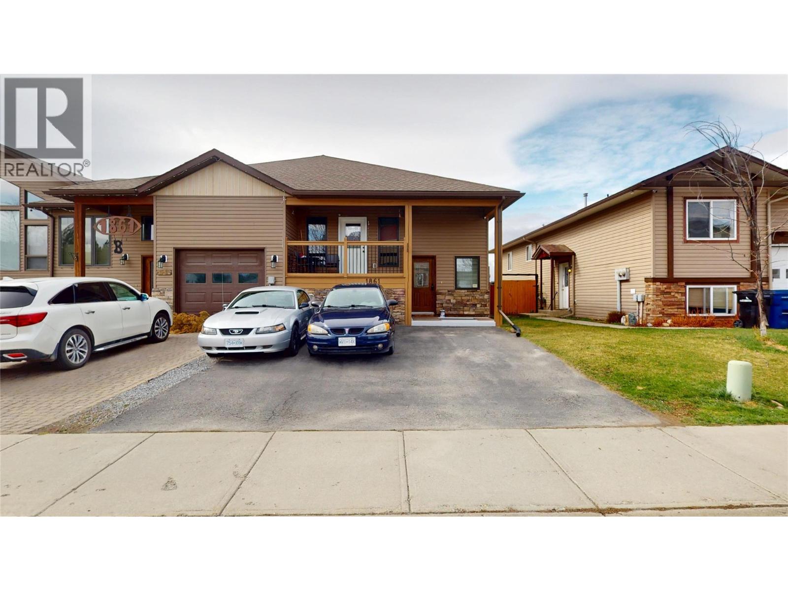 1861 Kelowna Crescent N Unit# A, Cranbrook, British Columbia  V1C 6L6 - Photo 1 - 10382810
