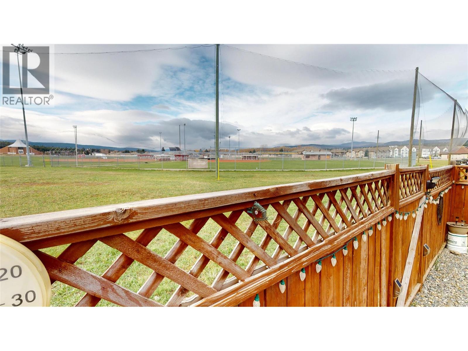 1861 Kelowna Crescent N Unit# A, Cranbrook, British Columbia  V1C 6L6 - Photo 35 - 10382810