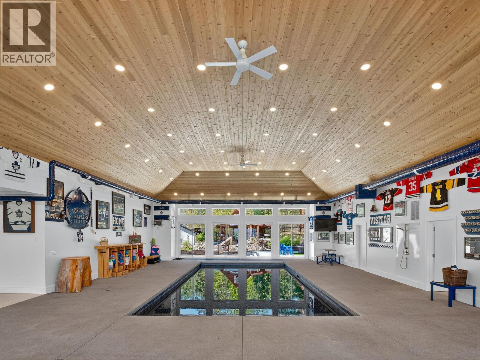 5955 Postill Lake Road, Kelowna, British Columbia  V1X 7V3 - Photo 3 - 10382806