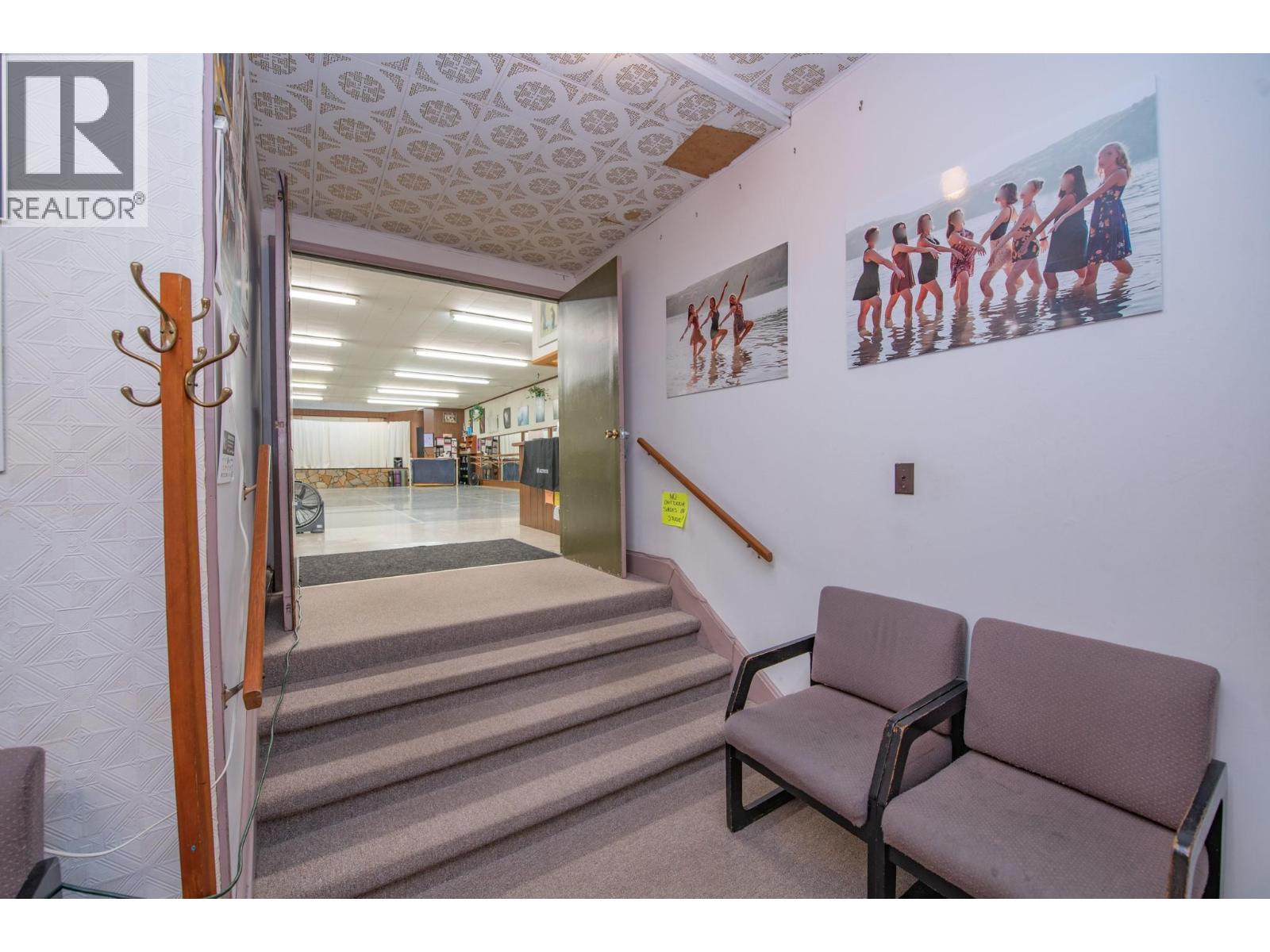 4111 27 Street, Vernon, British Columbia  V1T 4Y2 - Photo 6 - 10382772