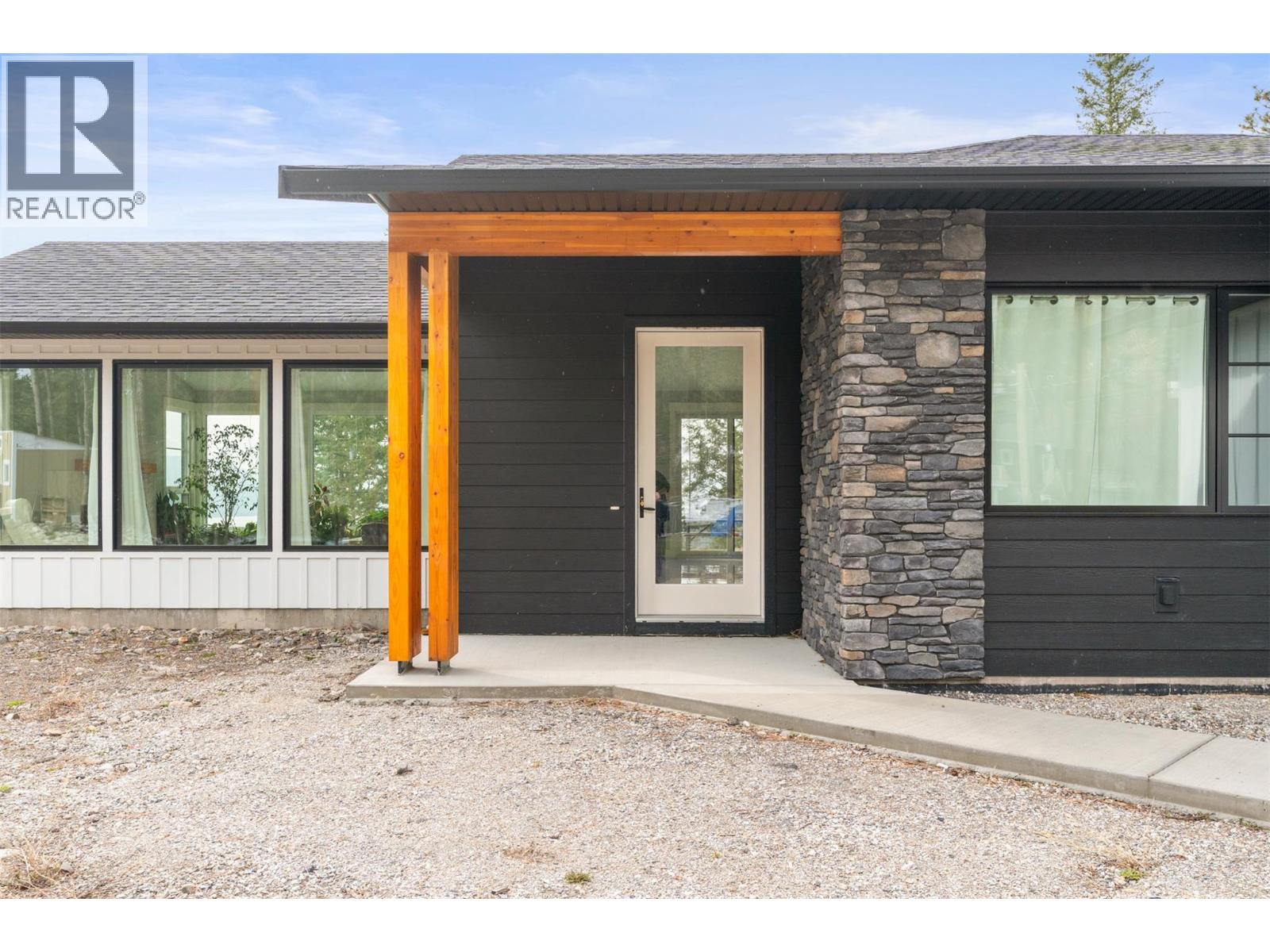 91 Lester Road, Vernon, British Columbia  V1H 2G3 - Photo 15 - 10382399