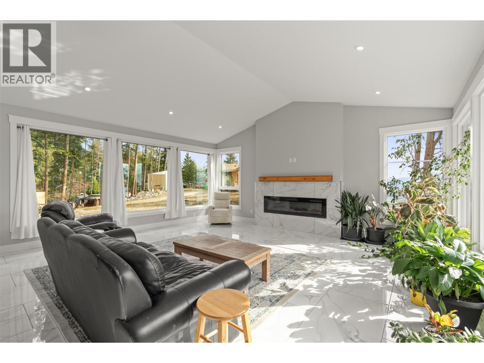 91 Lester Road, Vernon, British Columbia  V1H 2G3 - Photo 29 - 10382399