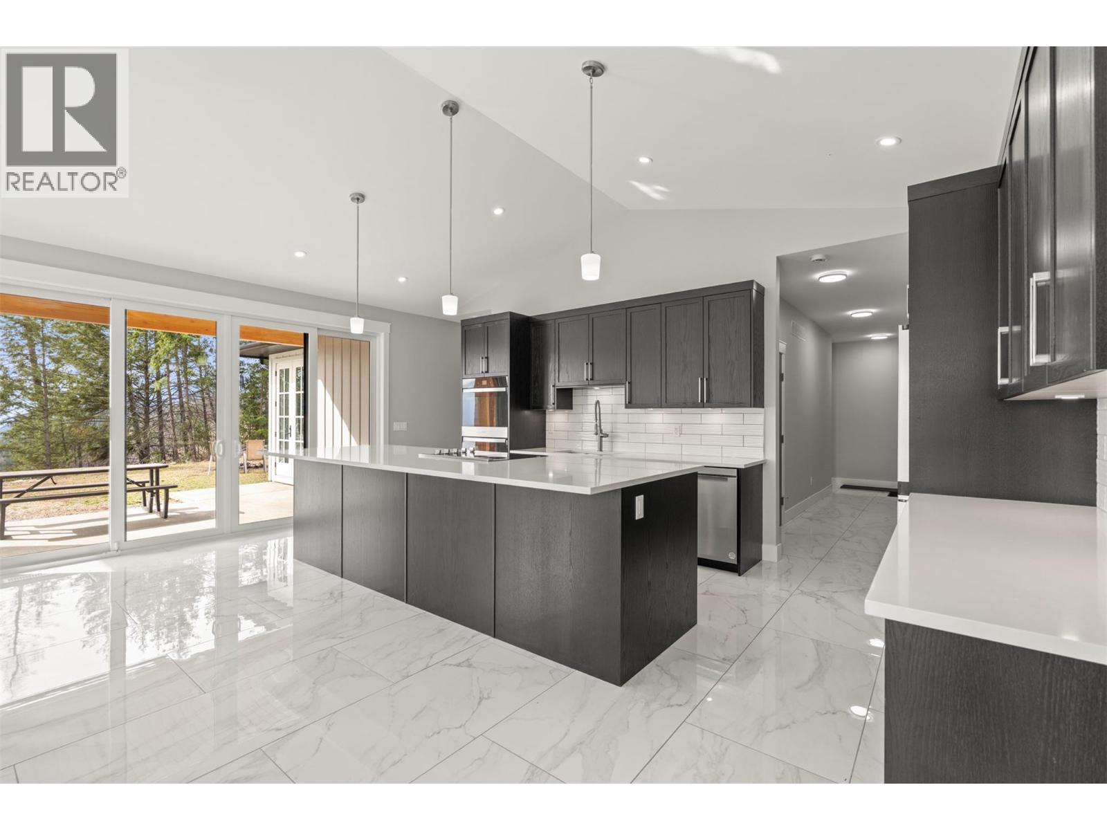 91 Lester Road, Vernon, British Columbia  V1H 2G3 - Photo 35 - 10382399