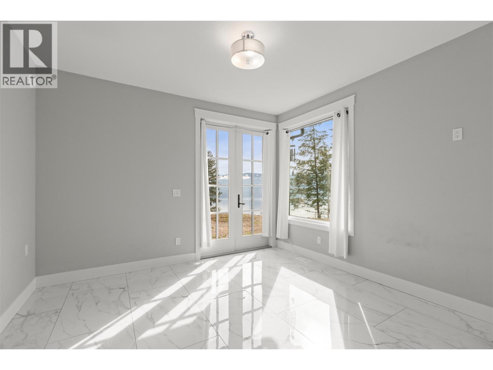 91 Lester Road, Vernon, British Columbia  V1H 2G3 - Photo 54 - 10382399