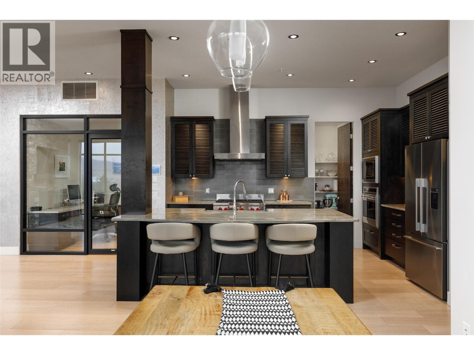 550 West Avenue Unit# 501, Kelowna, British Columbia  V1Y 4Z4 - Photo 8 - 10382704