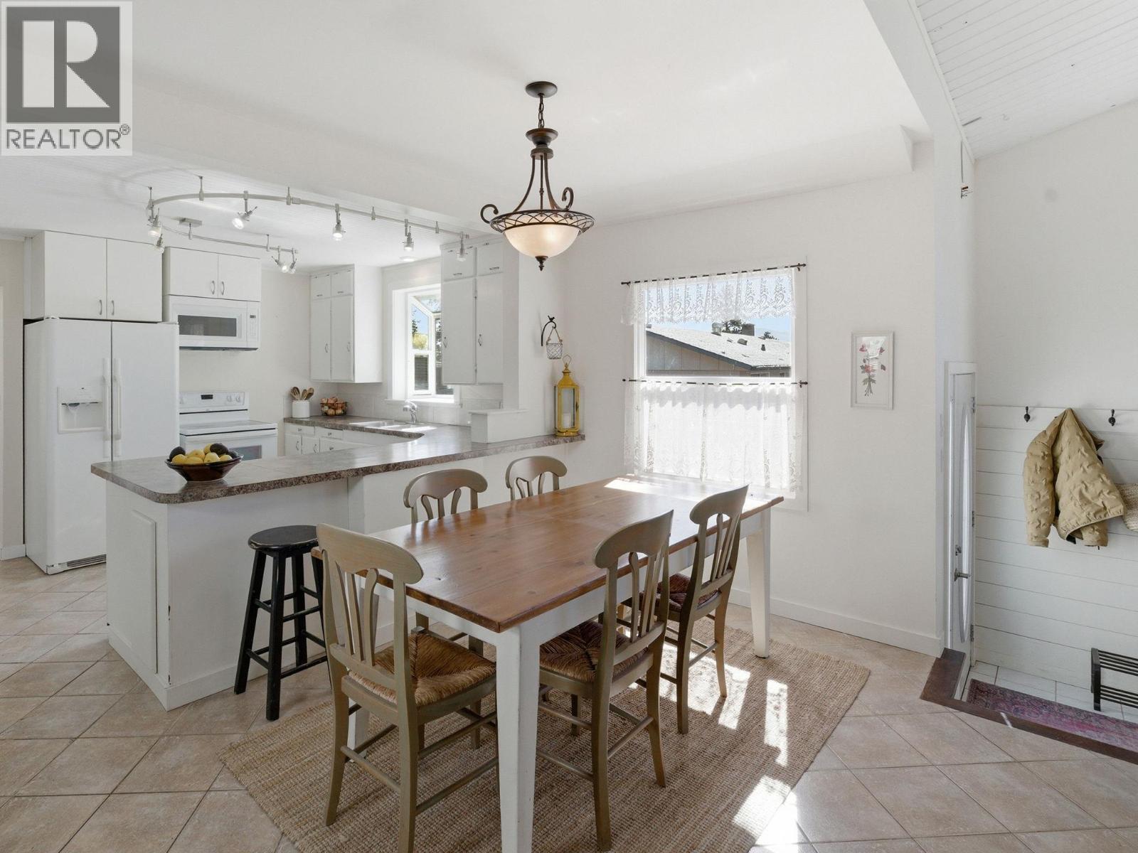 3090 Smith Creek Road, West Kelowna, British Columbia  V4T 1M8 - Photo 5 - 10382567