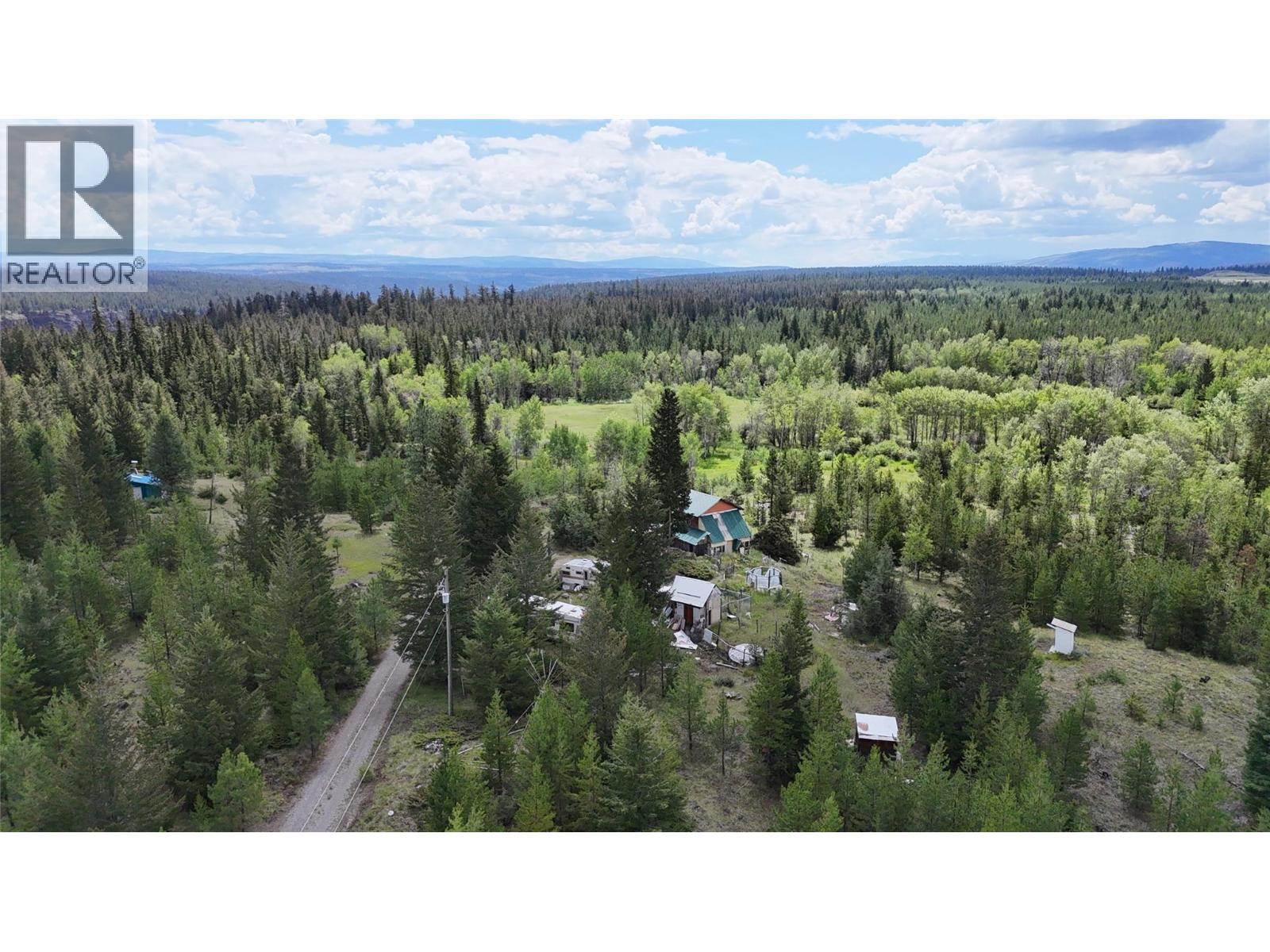 1400 Chasm Road, 70 Mile House, British Columbia  V0K 1K0 - Photo 1 - 10382840