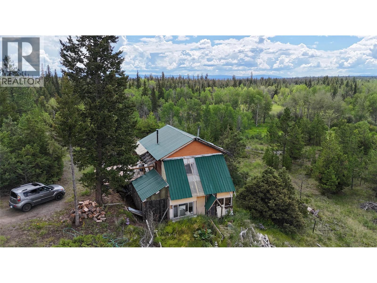 1400 Chasm Road, 70 Mile House, British Columbia  V0K 1K0 - Photo 4 - 10382840