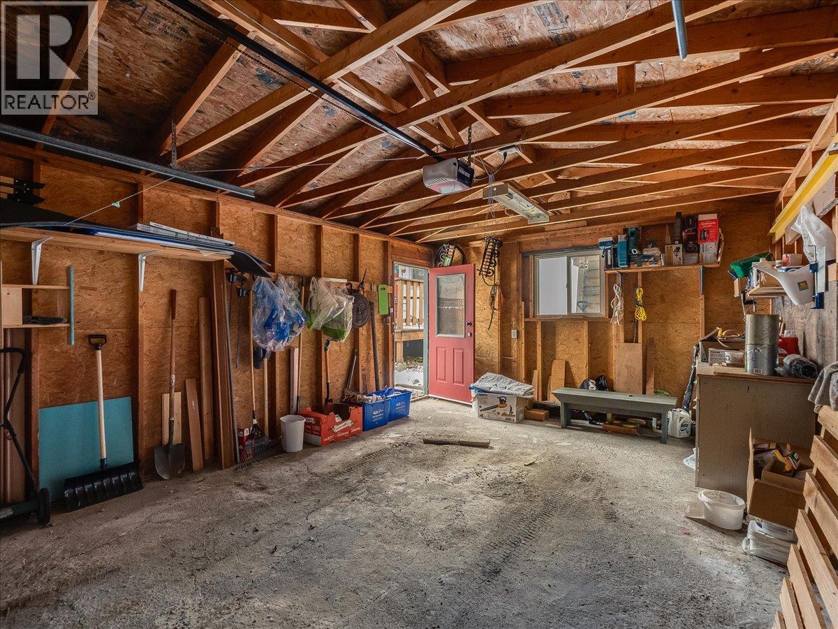 1522 Third Avenue, Trail, British Columbia  V1R 1P7 - Photo 22 - 10382832