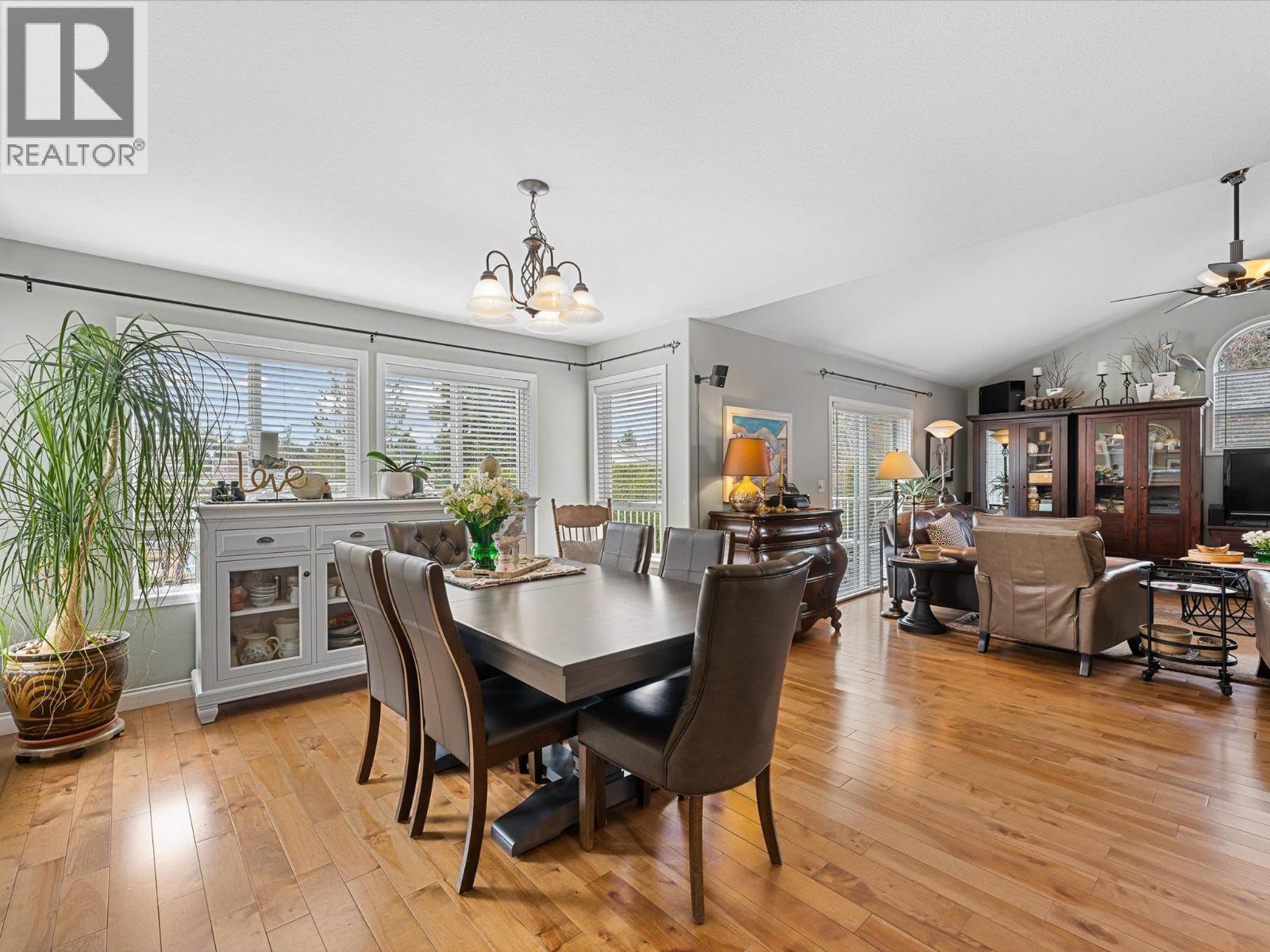 4632 Gordon Drive, Kelowna, British Columbia  V1W 1T6 - Photo 13 - 10382776