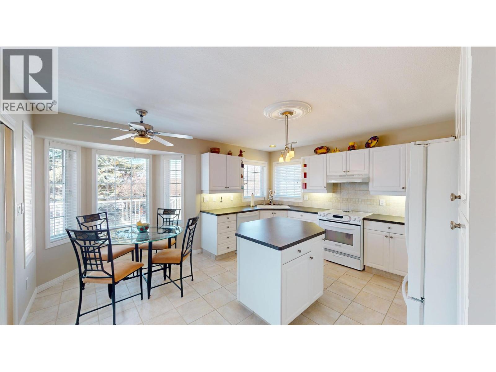 804 16th Street S, Cranbrook, British Columbia  V1C 5N9 - Photo 12 - 10382570