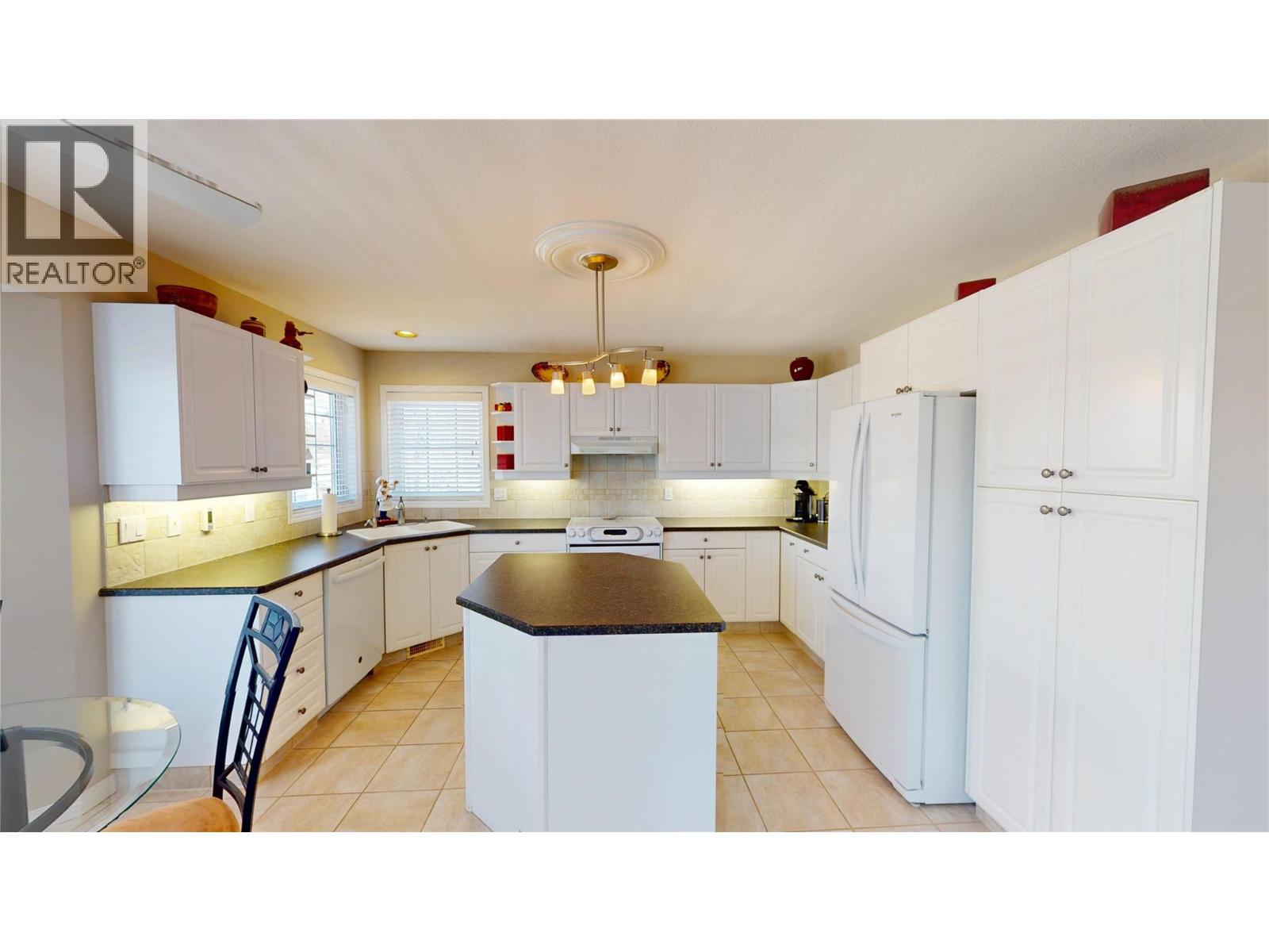 804 16th Street S, Cranbrook, British Columbia  V1C 5N9 - Photo 13 - 10382570