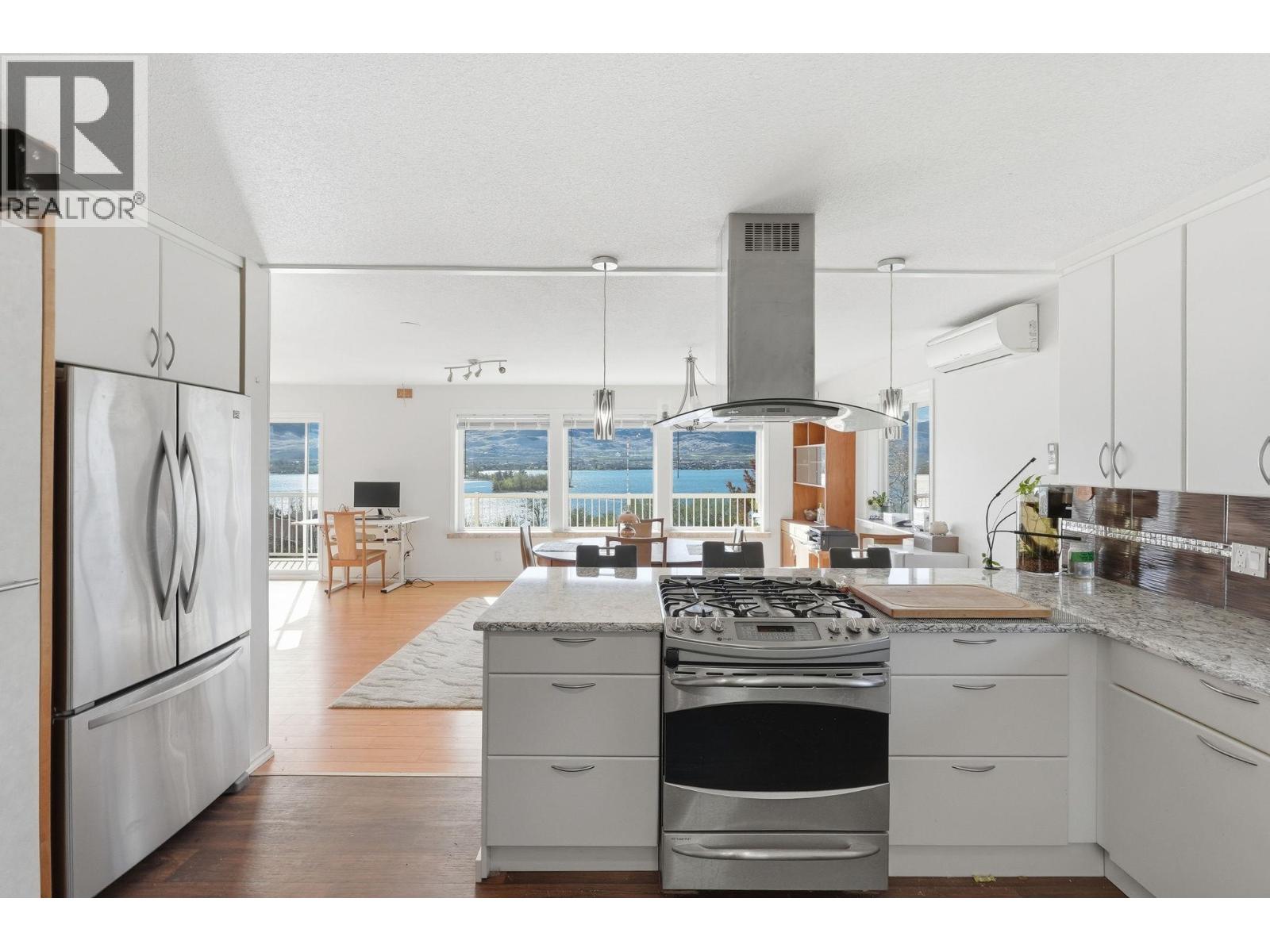 4616 37th Street, Osoyoos, British Columbia  V0H 1V6 - Photo 13 - 10379992