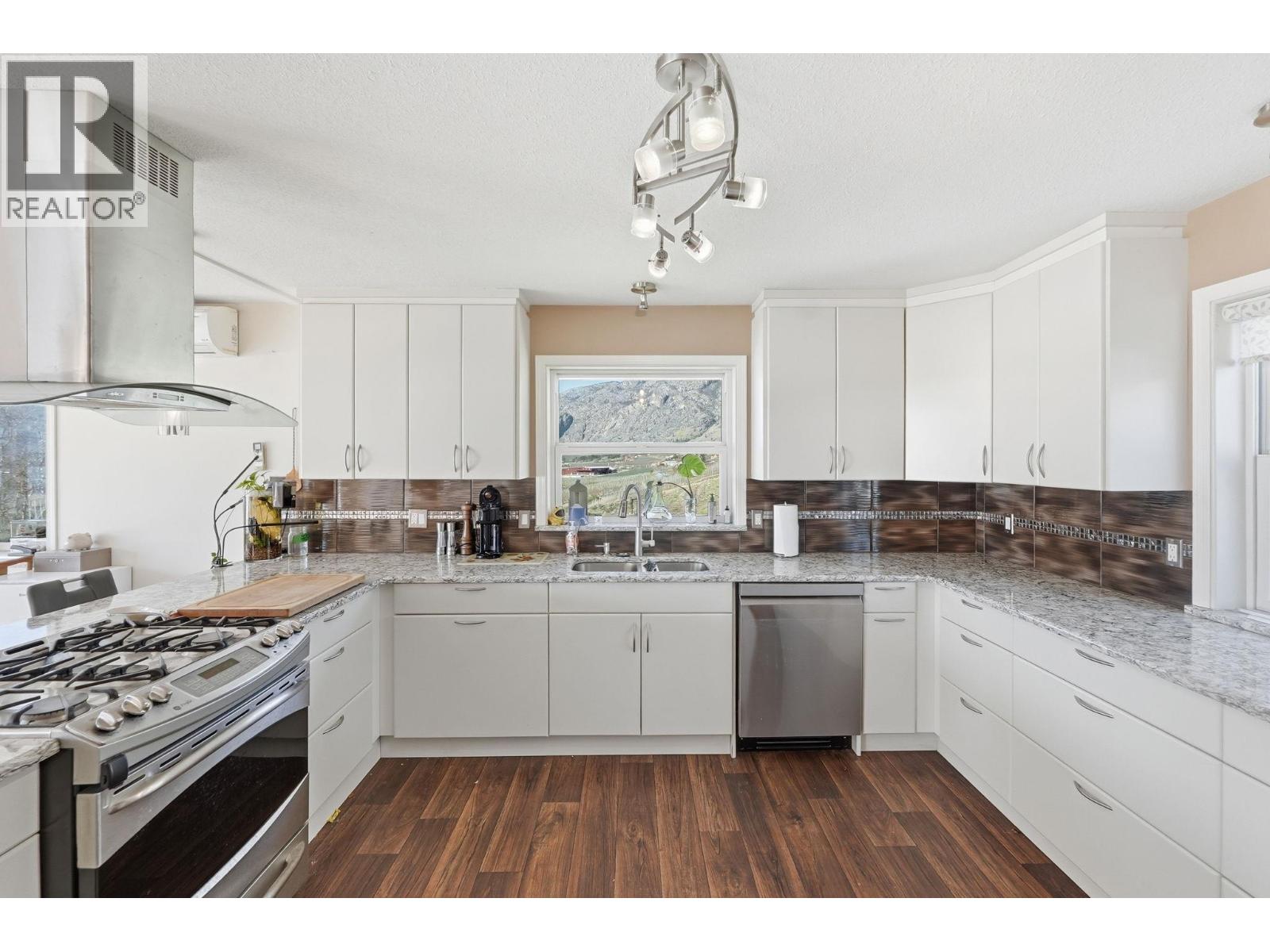 4616 37th Street, Osoyoos, British Columbia  V0H 1V6 - Photo 14 - 10379992