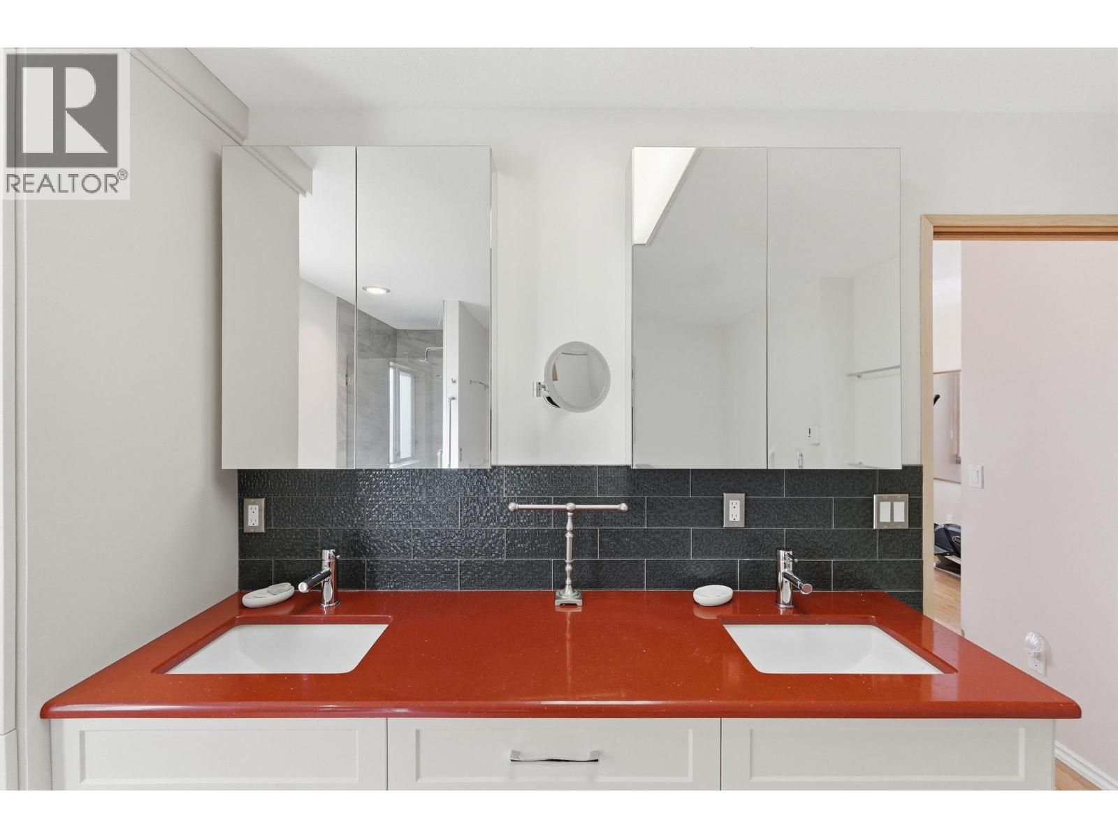 4616 37th Street, Osoyoos, British Columbia  V0H 1V6 - Photo 32 - 10379992