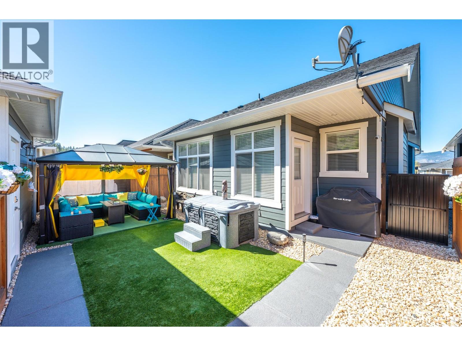 962 Holden Road, Penticton, British Columbia  V2A 9G4 - Photo 33 - 10382838