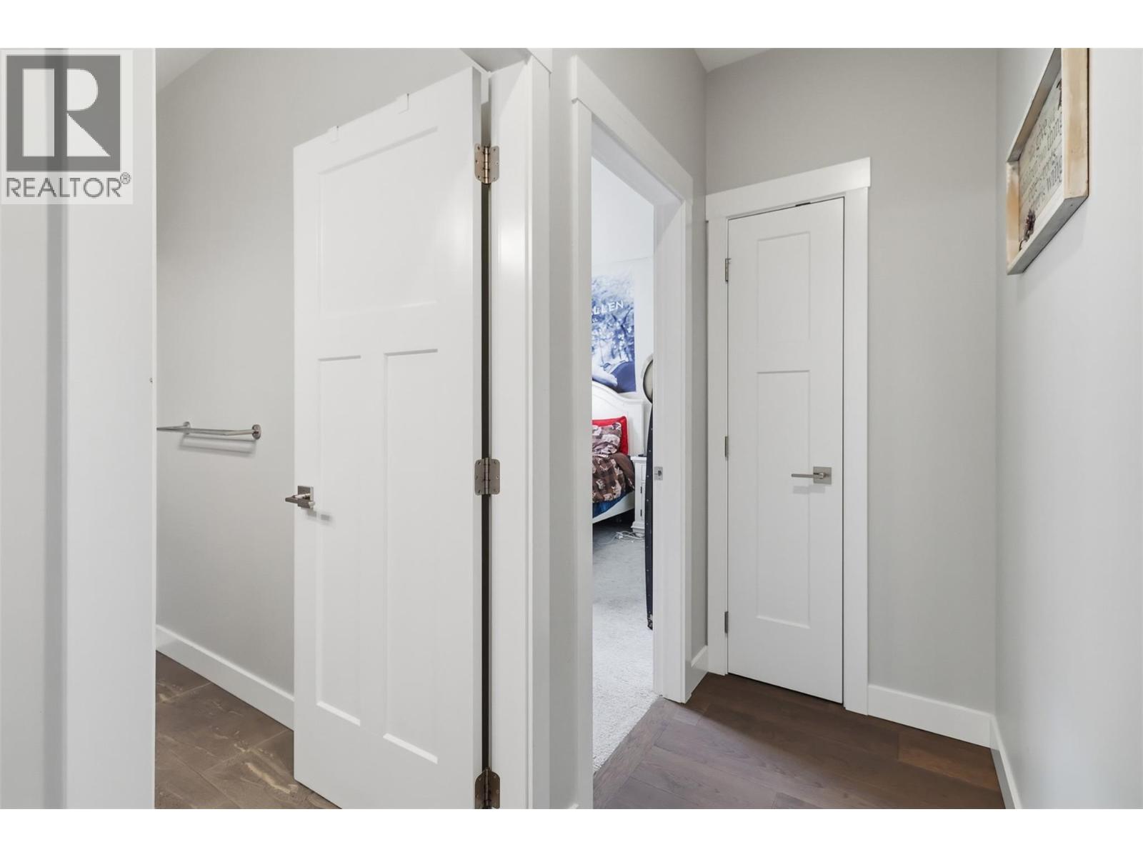 1580 Emerald Drive, Kamloops, British Columbia  V2E 0C1 - Photo 28 - 10382834