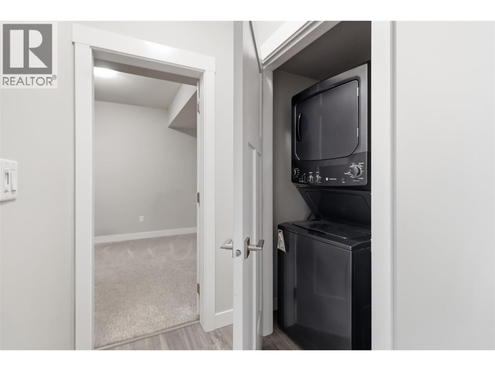 1580 Emerald Drive, Kamloops, British Columbia  V2E 0C1 - Photo 43 - 10382834