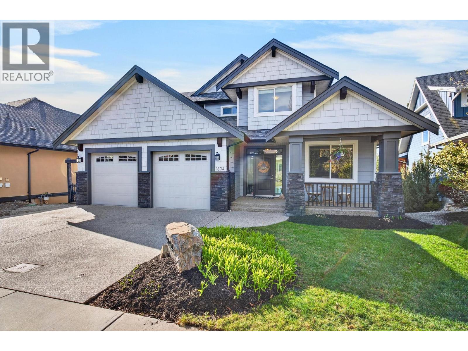 1894 Hidden Lake Place, Kelowna, British Columbia  V1V 2W8 - Photo 2 - 10382703