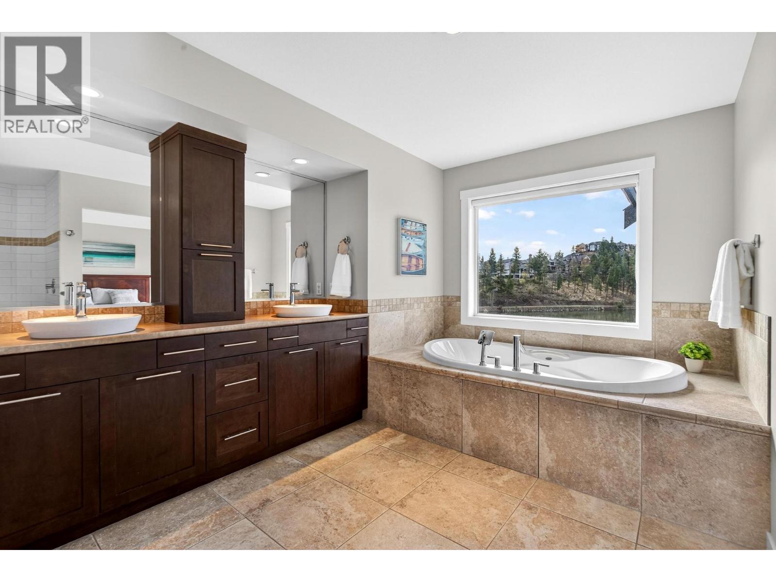 1894 Hidden Lake Place, Kelowna, British Columbia  V1V 2W8 - Photo 36 - 10382703