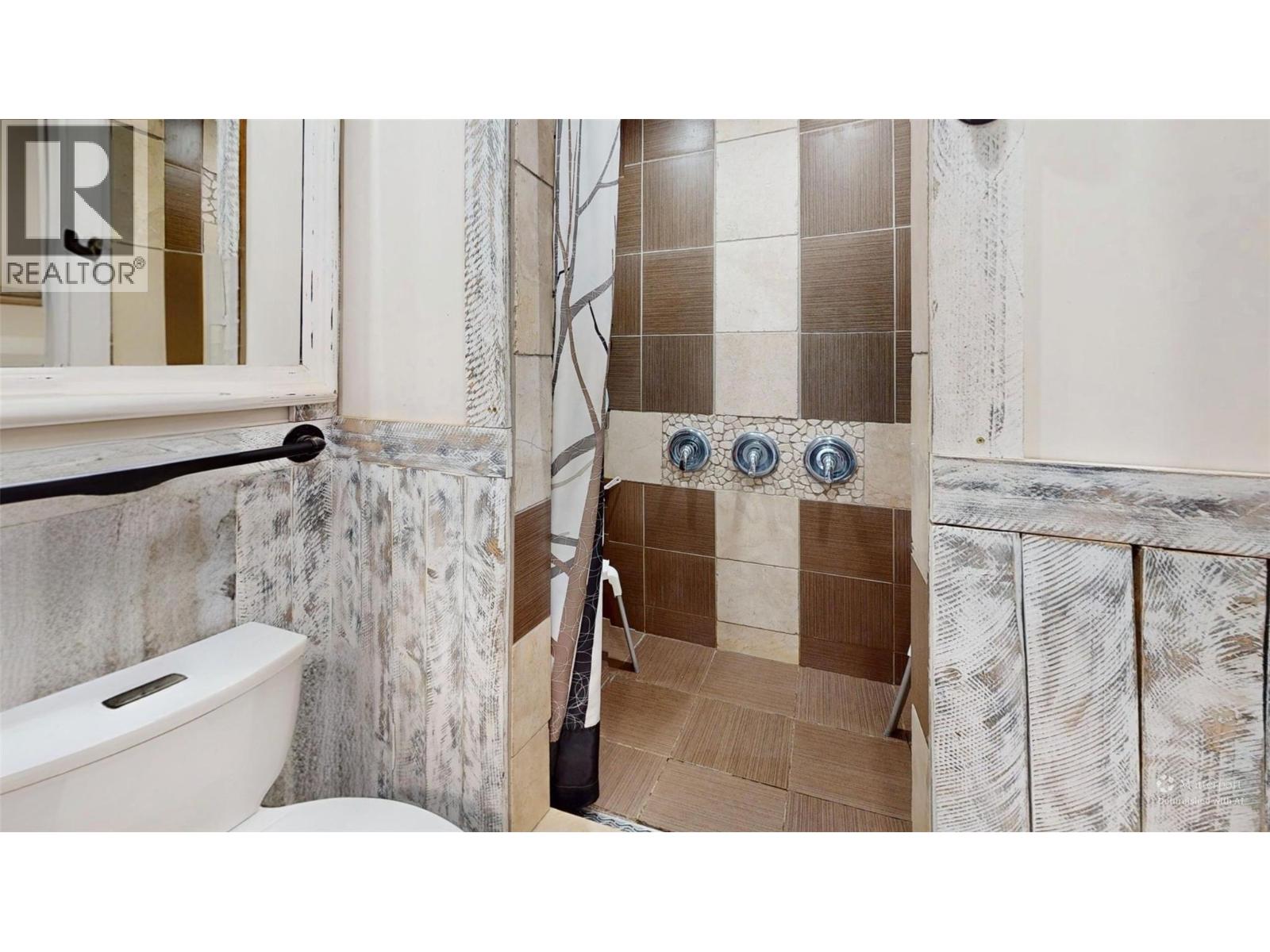 126 Bassett Street, Penticton, British Columbia  V2A 5W2 - Photo 14 - 10382288