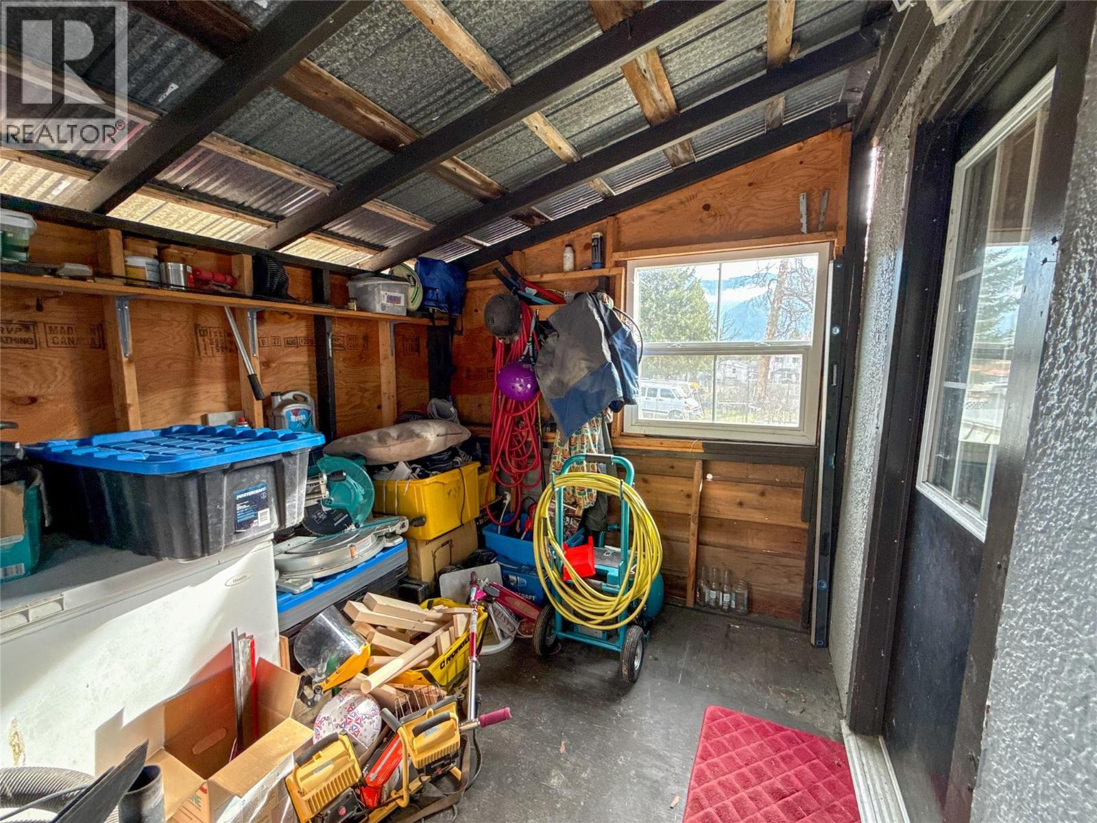 2533 Columbia Avenue, Castlegar, British Columbia  V1N 2X4 - Photo 19 - 10382159