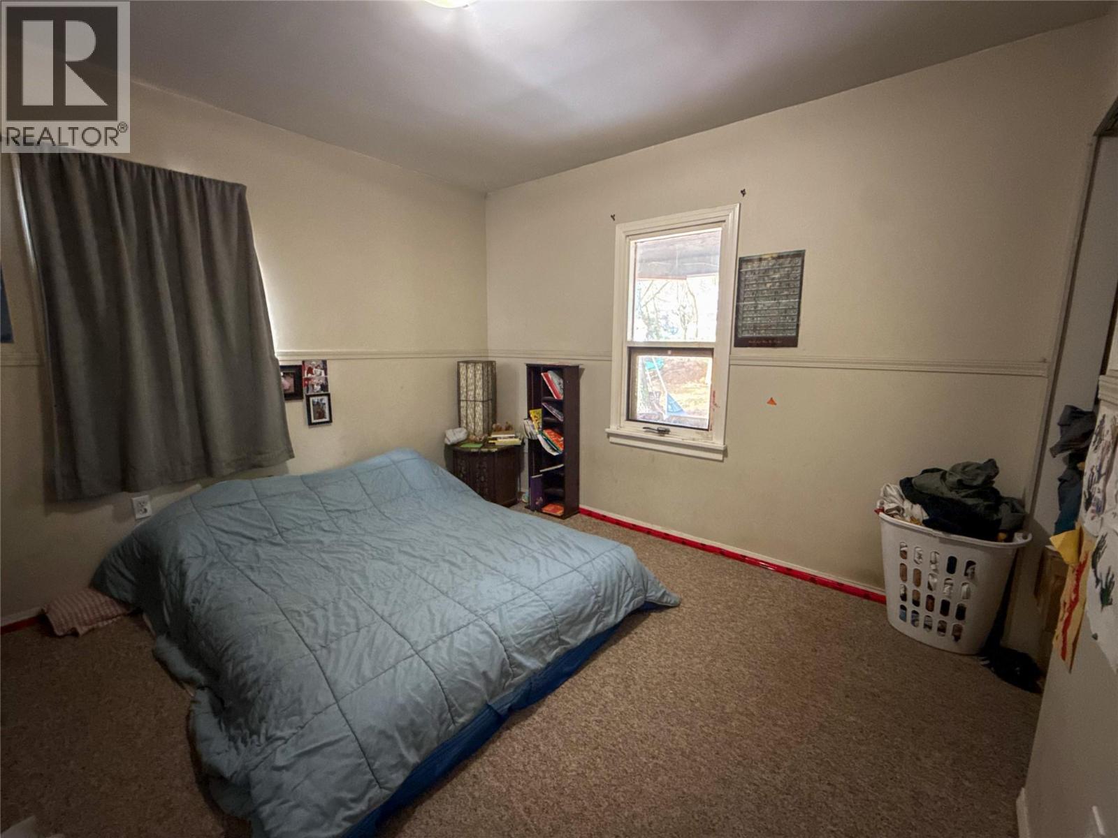 2533 Columbia Avenue, Castlegar, British Columbia  V1N 2X4 - Photo 34 - 10382159