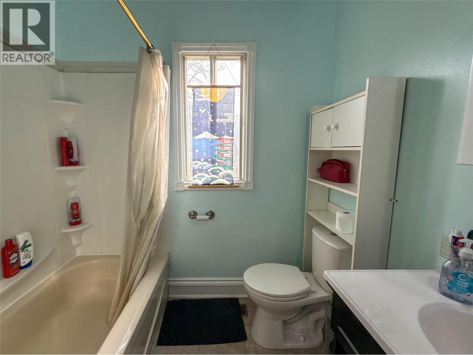 2533 Columbia Avenue, Castlegar, British Columbia  V1N 2X4 - Photo 38 - 10382159