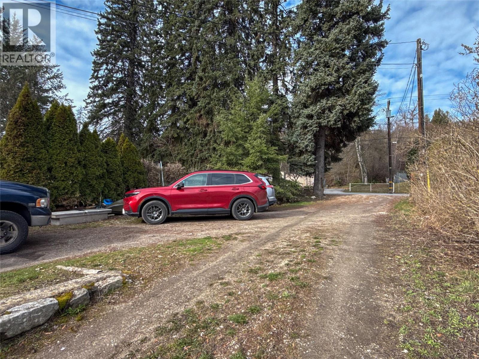 2533 Columbia Avenue, Castlegar, British Columbia  V1N 2X4 - Photo 60 - 10382159