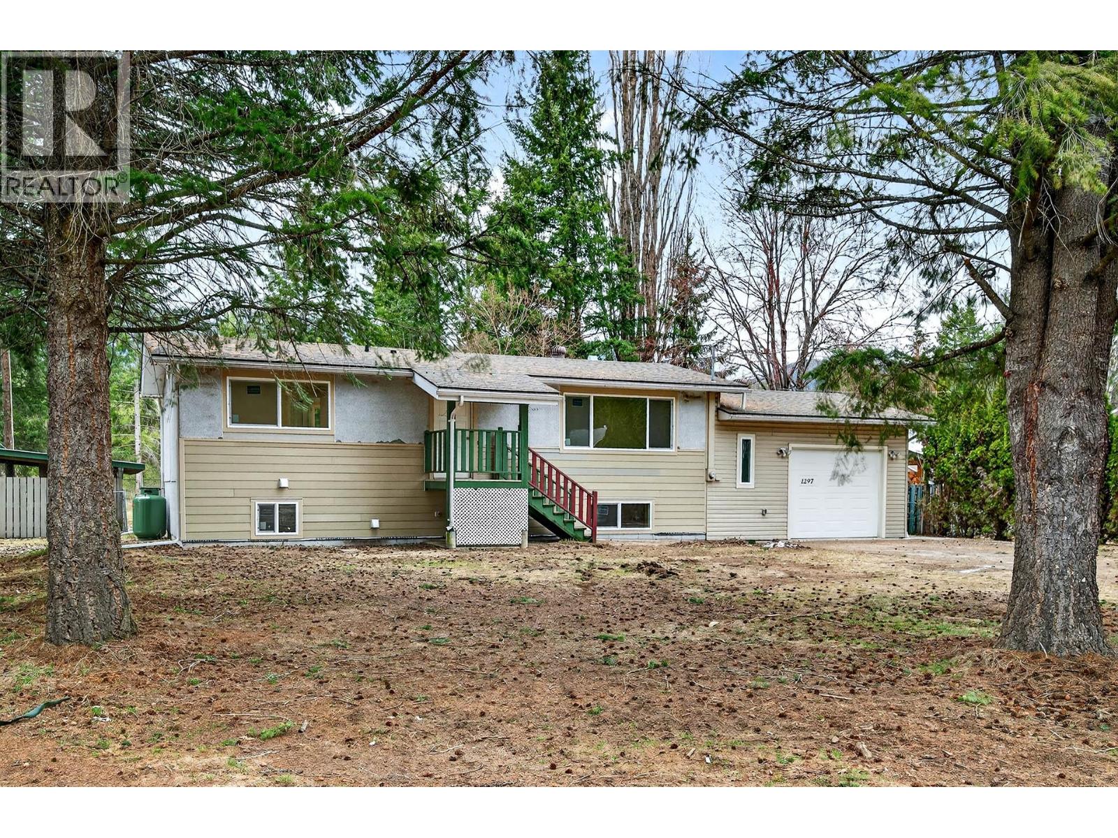 1297 Thompson Drive, Clearwater, British Columbia  V0E 1N2 - Photo 32 - 10381913