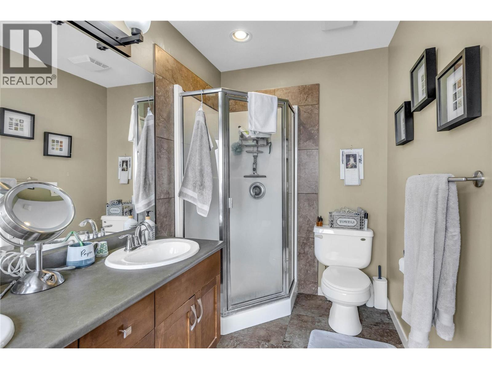 607 Lefevere Avenue, Kelowna, British Columbia  V1W 5G7 - Photo 35 - 10382779