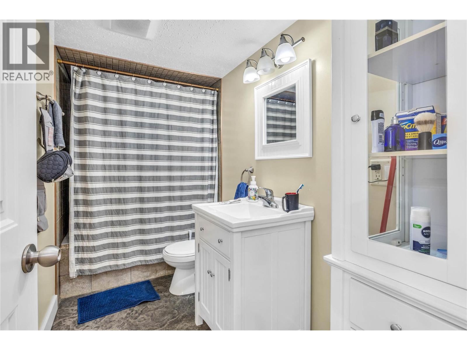 607 Lefevere Avenue, Kelowna, British Columbia  V1W 5G7 - Photo 50 - 10382779