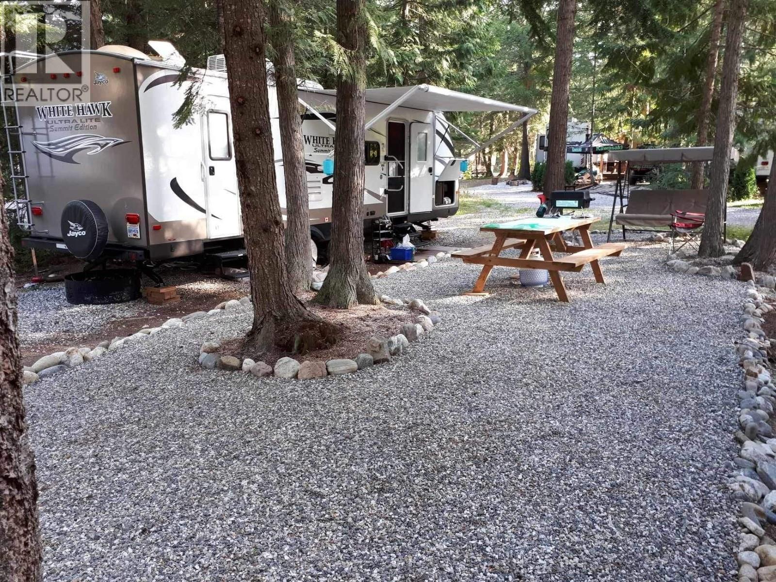 3499 Luoma Road Unit# 13, Malakwa, British Columbia  V0E 2J0 - Photo 3 - 10382852