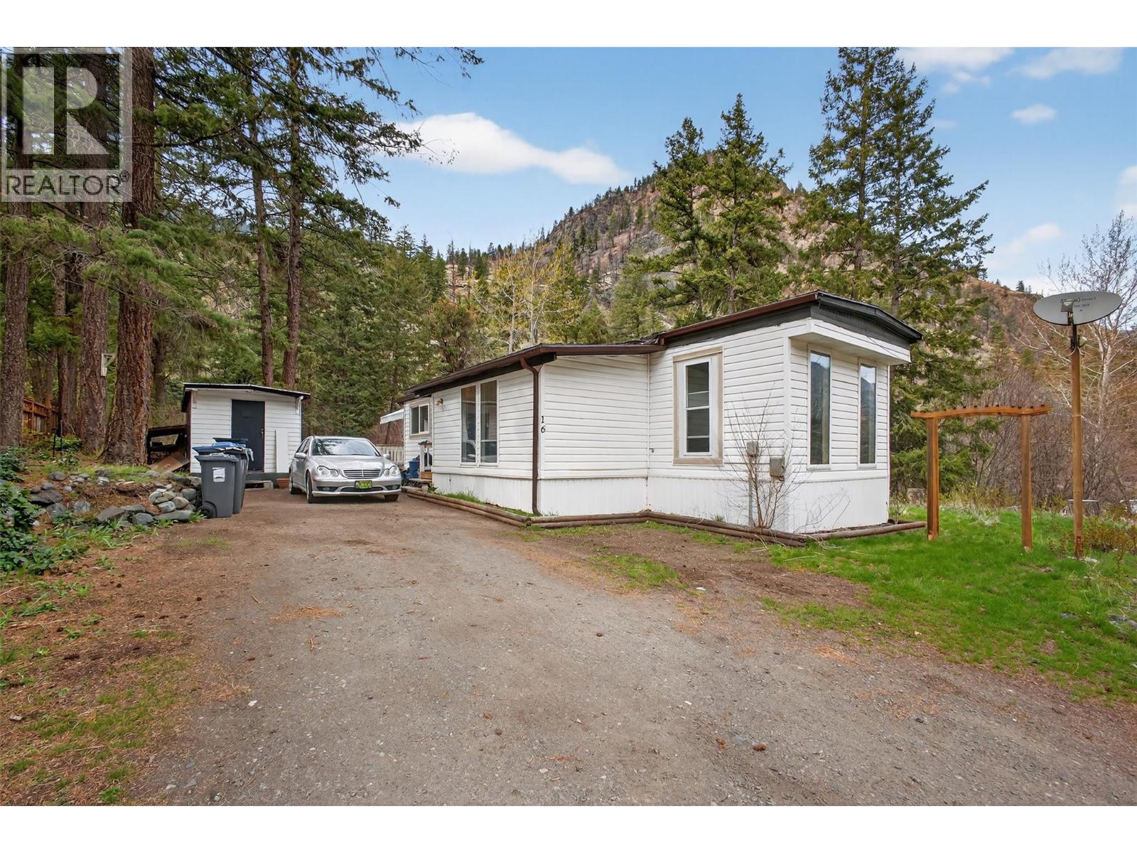1514 Hwy 3a Unit# 16, Keremeos, British Columbia  V0X 1N6 - Photo 16 - 10382217