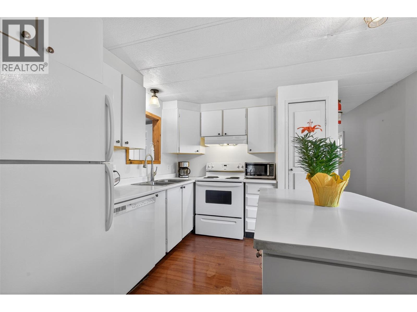 1514 Hwy 3a Unit# 16, Keremeos, British Columbia  V0X 1N6 - Photo 31 - 10382217